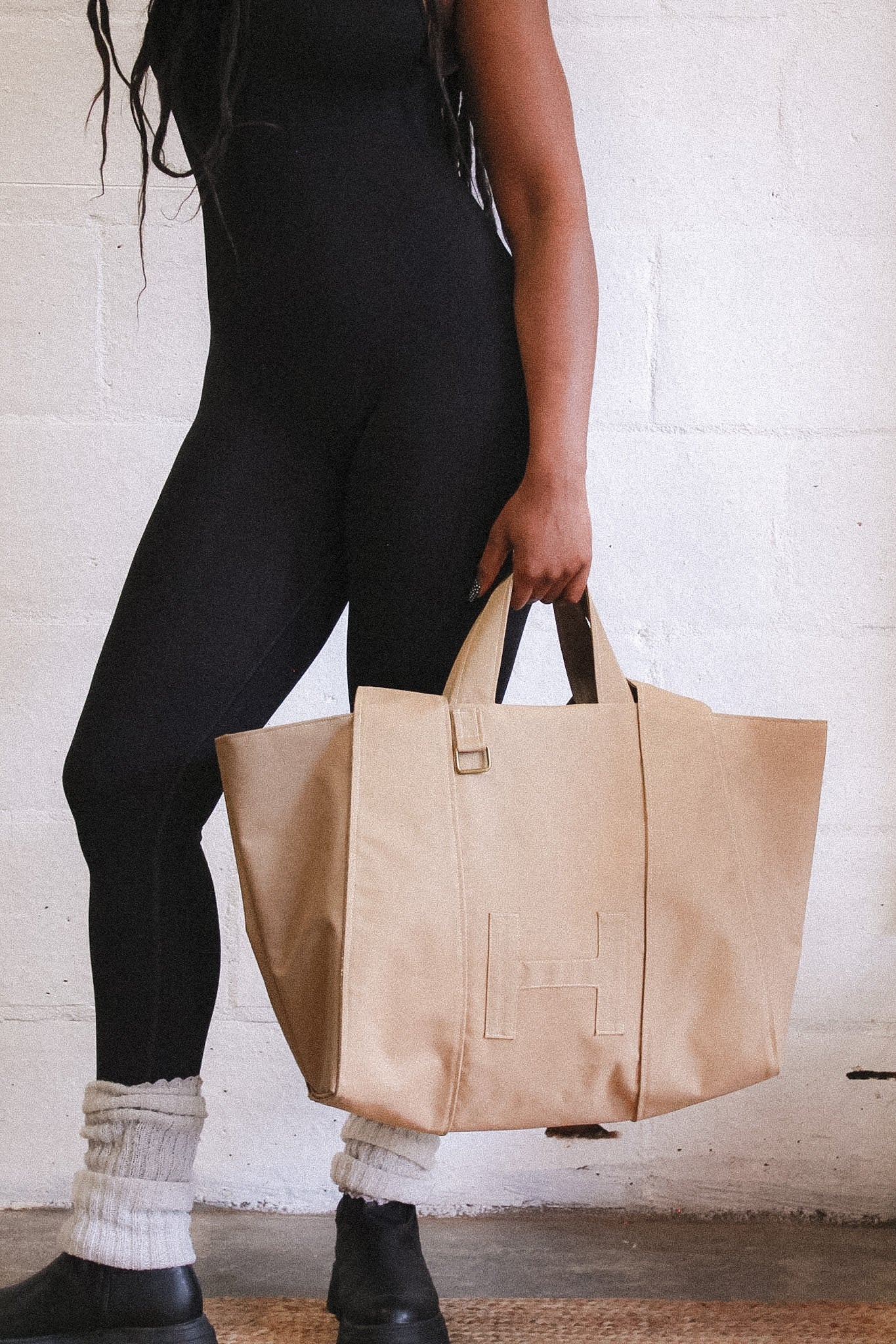 KOMA//MARK Sand Beige - HOLDA Inc