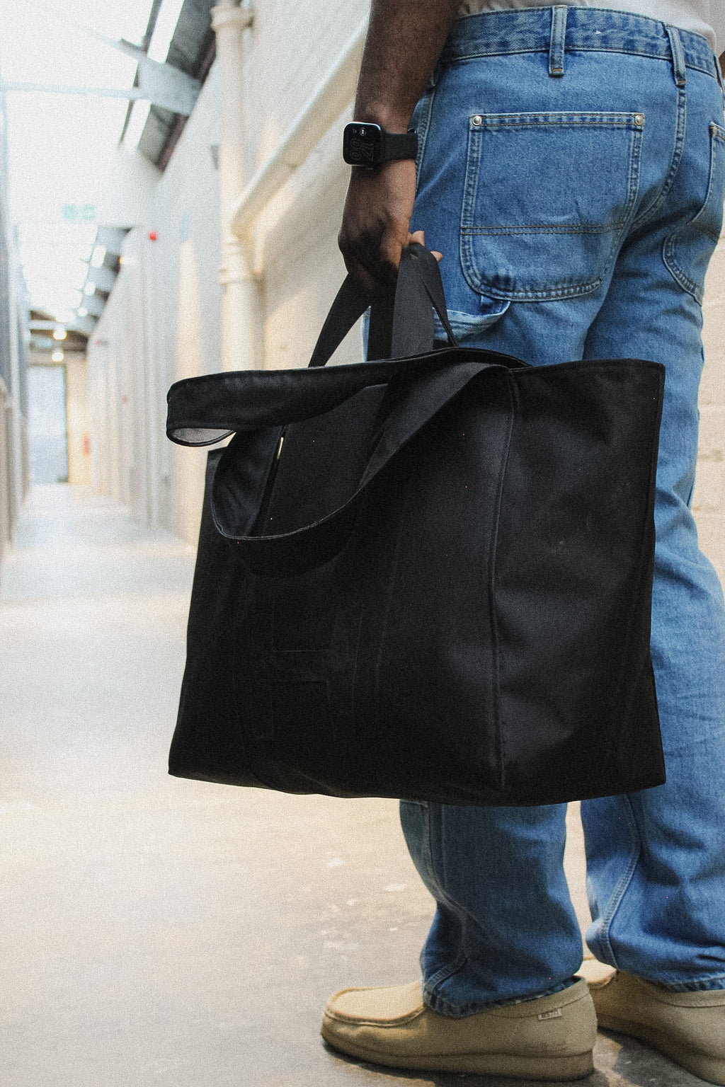 KOMA//MARK Onyx Black